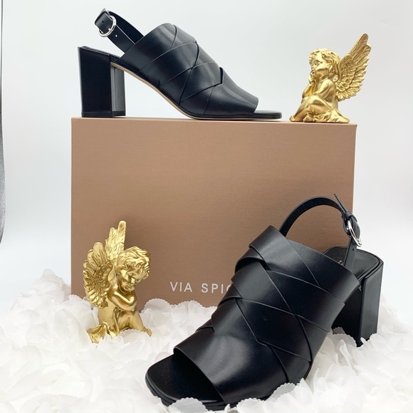 🥳HOST PICK🥳~Via Spiga Oren Sandals 👠 - Picture 2 of 16